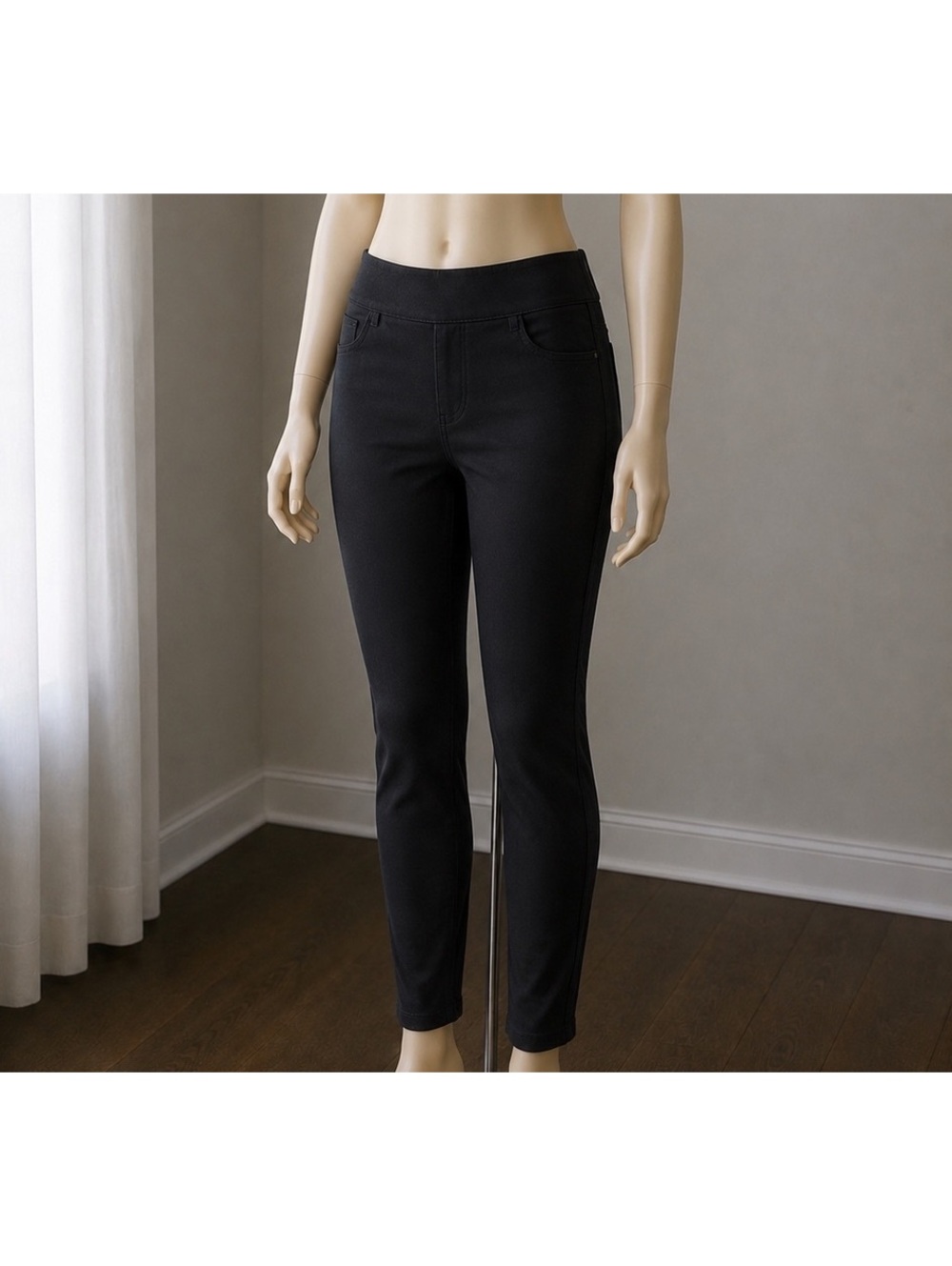 SPANX The Perfect Pant Black Skinny Ankle Pull On Pants Women’s M Medium Stretch